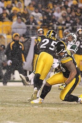 Safety Ryan Clark Pittsbugh Steelers hits Wide receiver Braylon Ed- Old Photo