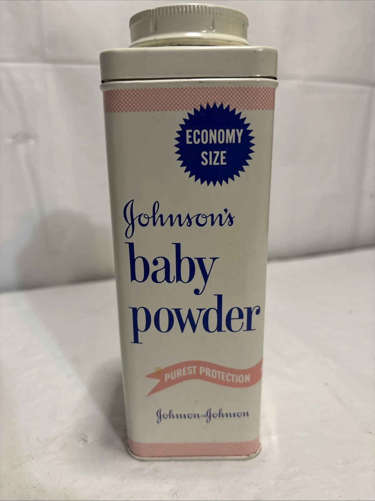 Vtg 1960’s Johnson’s Baby Powder 12.5 Oz Tin Metal Talc Powder Partial. Economy