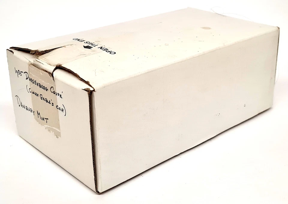 Danbury Mint 1/24 Duesenberg Coupe 1935 Clark Gable's car Diecast Model Car - Image 2 of 4