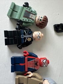 Lego 4854  Spider-man 2: Doc Ocks Bank Robbery Complete Gently Used