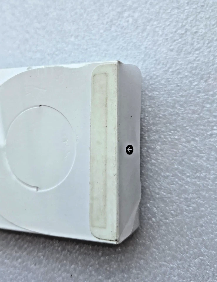 Apple Watch SE, 44mm Silver Aluminum Case Blue Sports Band - (MKQ43LL/A) - Image 2 of 3