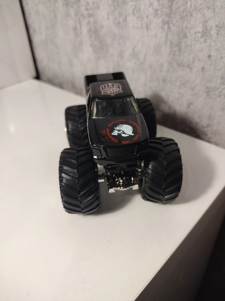 Hot wheels Monster Jam Truck Metal Muliia USA Import Rare Vgc Vehicle Car Mattel — 第 3/4 张图片