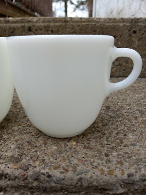 PYREX VINTAGE Tableware Corning Set Of 2 White Milk Glass Mugs 723