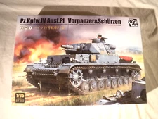 1/35 Border Model Pz. Kpfw. IV Ausf.F1 / Vorpanzer & Schurzen  3-in-1 #BT003