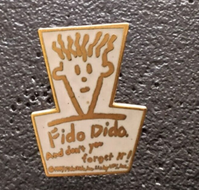 Pin's Werbefigur Fido Dido Vintage Maskottchen Getränk Erfrischungsgetränk 7UP (1021)