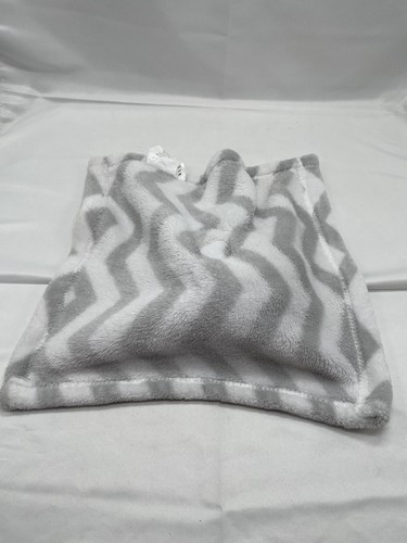 Lovey Chevron Elephant Security Blanket Gray White - Picture 5 of 5