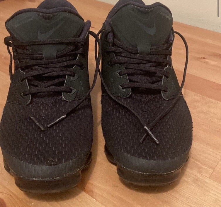Nike Air VaporMax Triple Black -‎ AH9046-002 Sz 6 Men Or Women Nike Air VaporMax CS  main image 4