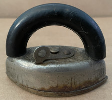 Vintage CAST IRON Miniature Sad Iron w/ Metal cover