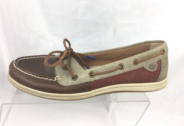 sperry barrelfish boat shoe