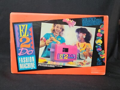 1993 Vintage (Kenner) ''EZ 2 DO FASHION MACHINE SET'' Electric Toy, NEW! RARE!