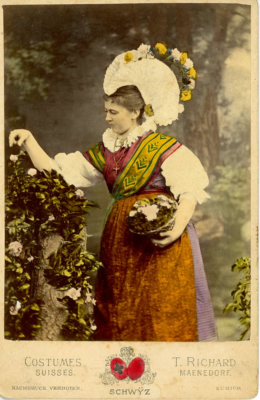 Une femme en costume traditionnel suisse vintage print, Carte cabinet Tirage