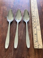 3 Vintage FLORIGOLD Seald Grapefruit Fruit Spoon Stainless Steel Serrated Edge