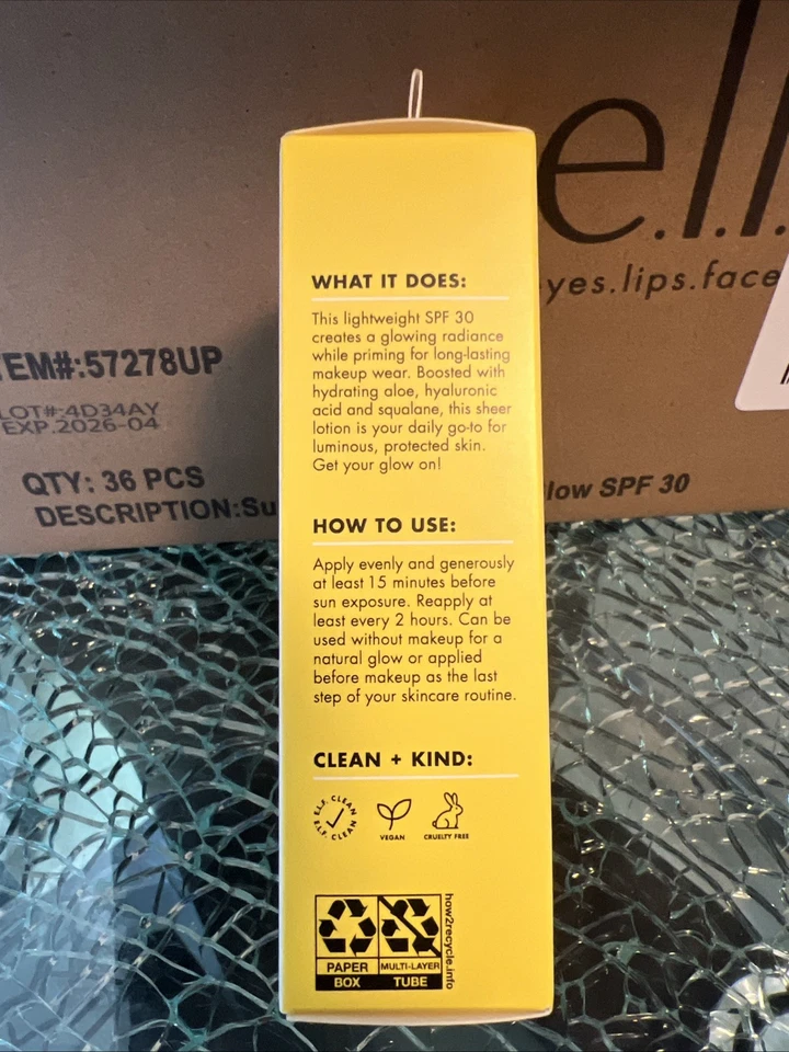 e.l.f. Солнцезащитный крем Skin Suntouchable Whoa Glow Sunlight SPF 30 1,7 унции срок годности 04/26 - Изображение 2 из 4