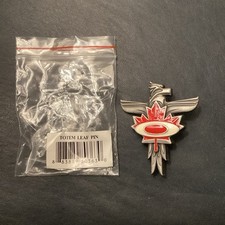 Oakley Totem Maple Leaf PIN Vancouver 2010 Olympic Pin X Metal Rare Collectible