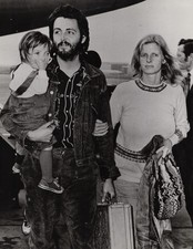 A45 A4578 Paul McCartney Linda McCartney Family Airport Beatles Music Legend