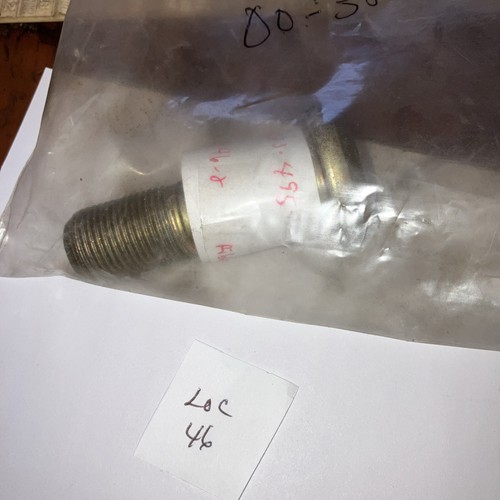 5306-00-383-4957 Ribbed Shoulder bolt MS51946-2 - Picture 6 of 6