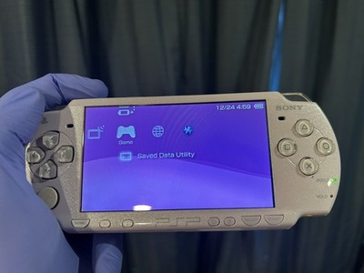 Sony PSP 2000 Launch Edition Lavender Purple Handheld System for