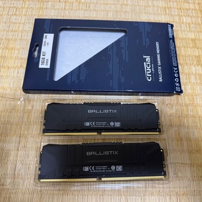 Crucial Ballistix 16 GB (8 GB x 2) DDR4-3600 Desktop-Gaming-Speicher BL2K8G36...