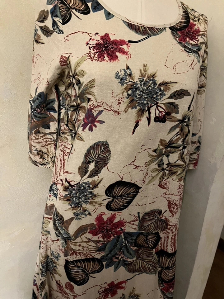 "Vestido vintage de tela de corteza 38"" pecho hojas tropicales verde beige verde poli" Foto 2 de 4