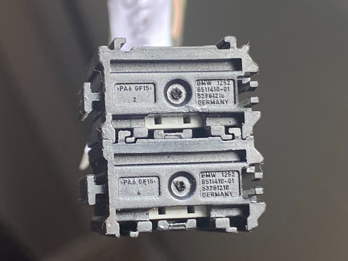 Genuine BMW Engine Wiring Loom Harness Plug Connector 12528511410 