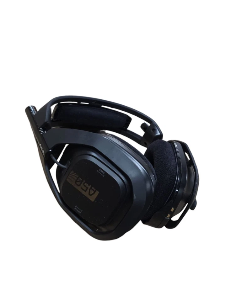 ASTRO Gaming A50 Wireless + Base Station for Xbox One & PC - Black/Gold 🔸 - Image 4 of 4