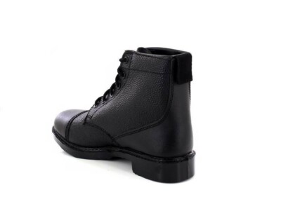 Grafters M391A Unisex Black Grain Leather 6 Eye Cadet  display picture 1
