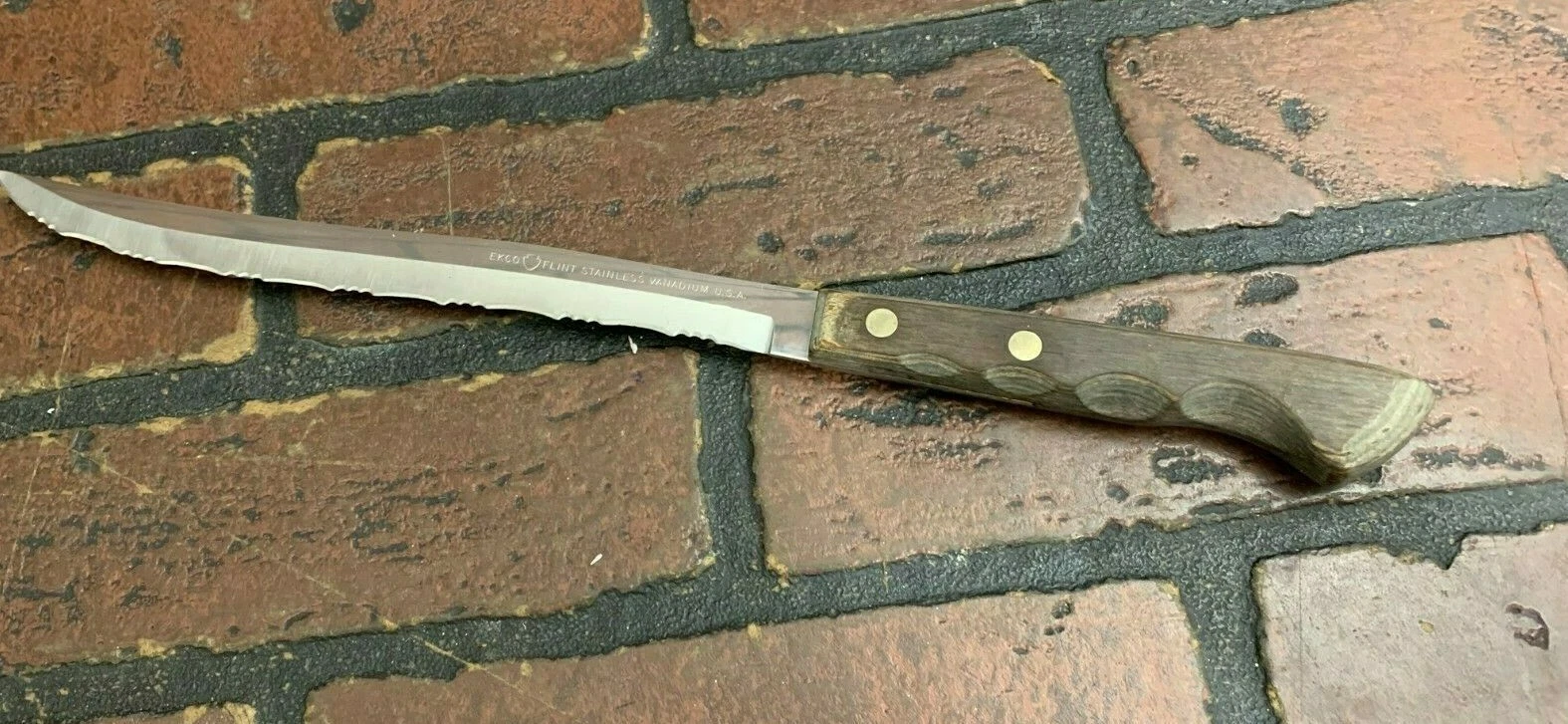 Vtg EKCO FLINT Arrowhead Serrated Knife 8” Blade Stainless Vanadium Slicing USA