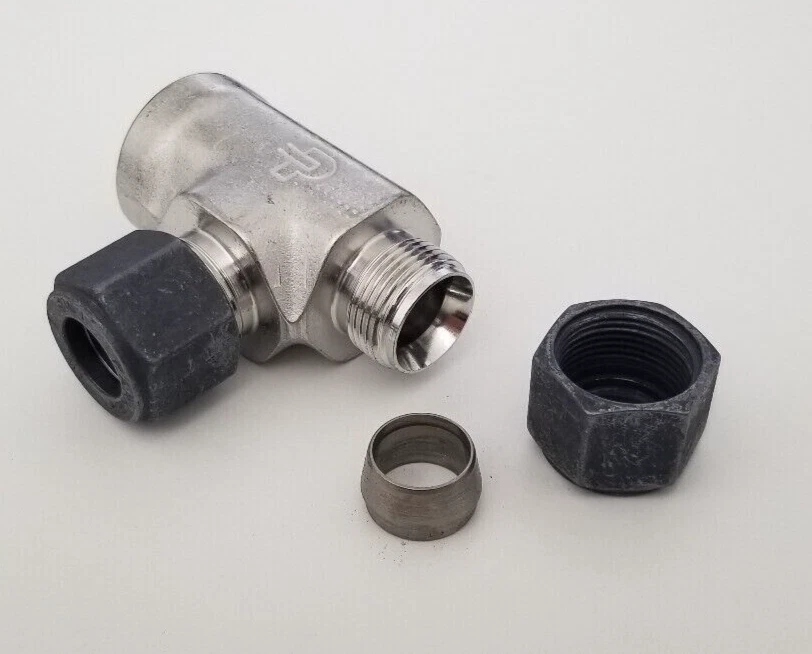 1/2 Tube x 1/2 FNPT 316ss Female Run Tee Parker CPI 8-8-8 MBZ-SS - Image 3 of 3