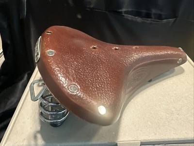 Brooks B67 Bicycle Saddle