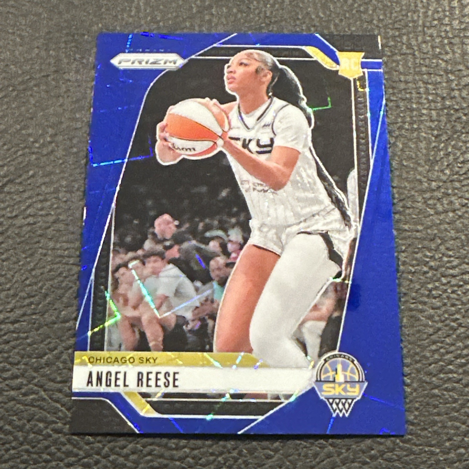 2024 Panini Prizm WNBA #10 Angel Reese Blue Velocity Laser Prizm Rookie RC - Sky