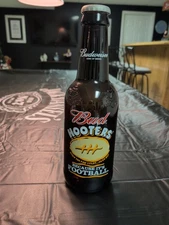 Large 15" HOOTERS Budweiser Glass Collector American Beer Bottles Bud Football