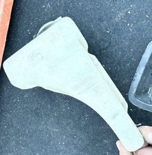 coolant overflow reservoir