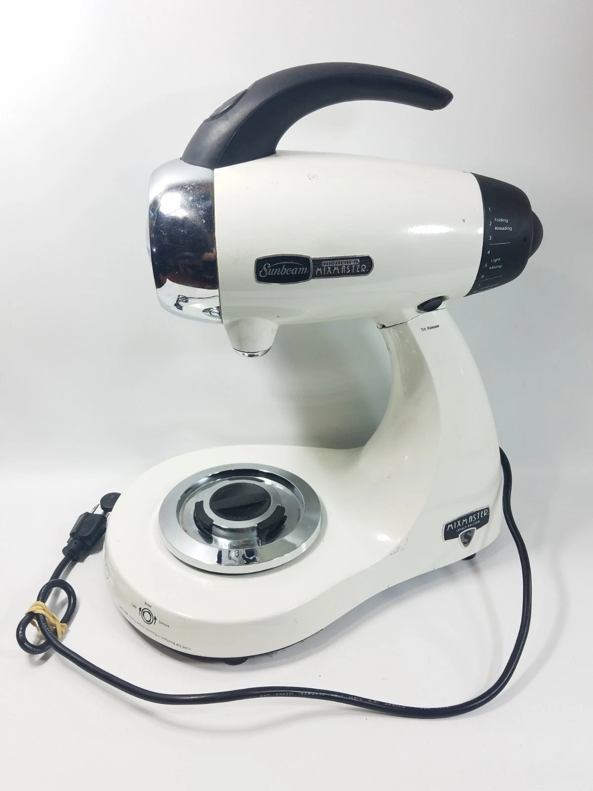 Sunbeam Mixmaster Heritage Series Stand Mixer 2346 White Machine Only Works Good