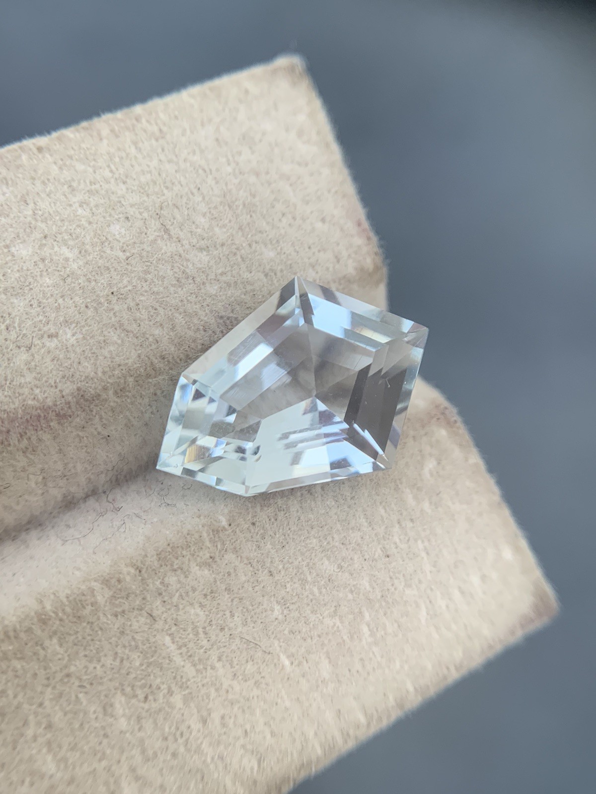 4.75 Carat Natural Aquamarine Gemstone Fancy Cut From Skardu Pakistan