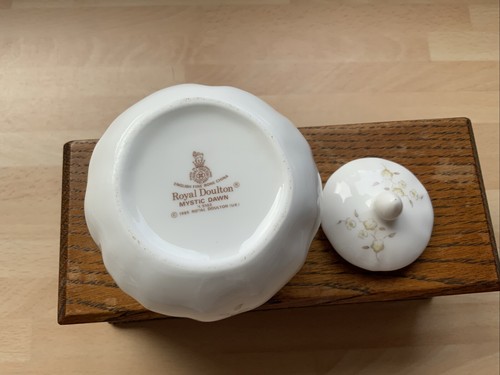 Vintage Royal Doulton Lidded Posy Bowl Mystic Dawn Floral Pattern 2 1/4” Tall - Picture 5 of 6