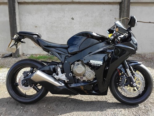 2009 09 HONDA CBR 1000 RR-8 FIREBLADE CBR1000RR CBR1000 BLACK SPORTS SUPERBIKE - Picture 3 of 19