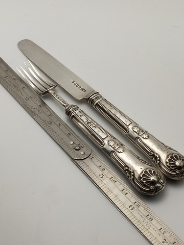 Ancienne paire de fourchettes et épandeurs géorgiens 1832 en argent massif marque H George Unite - Photo 12/13