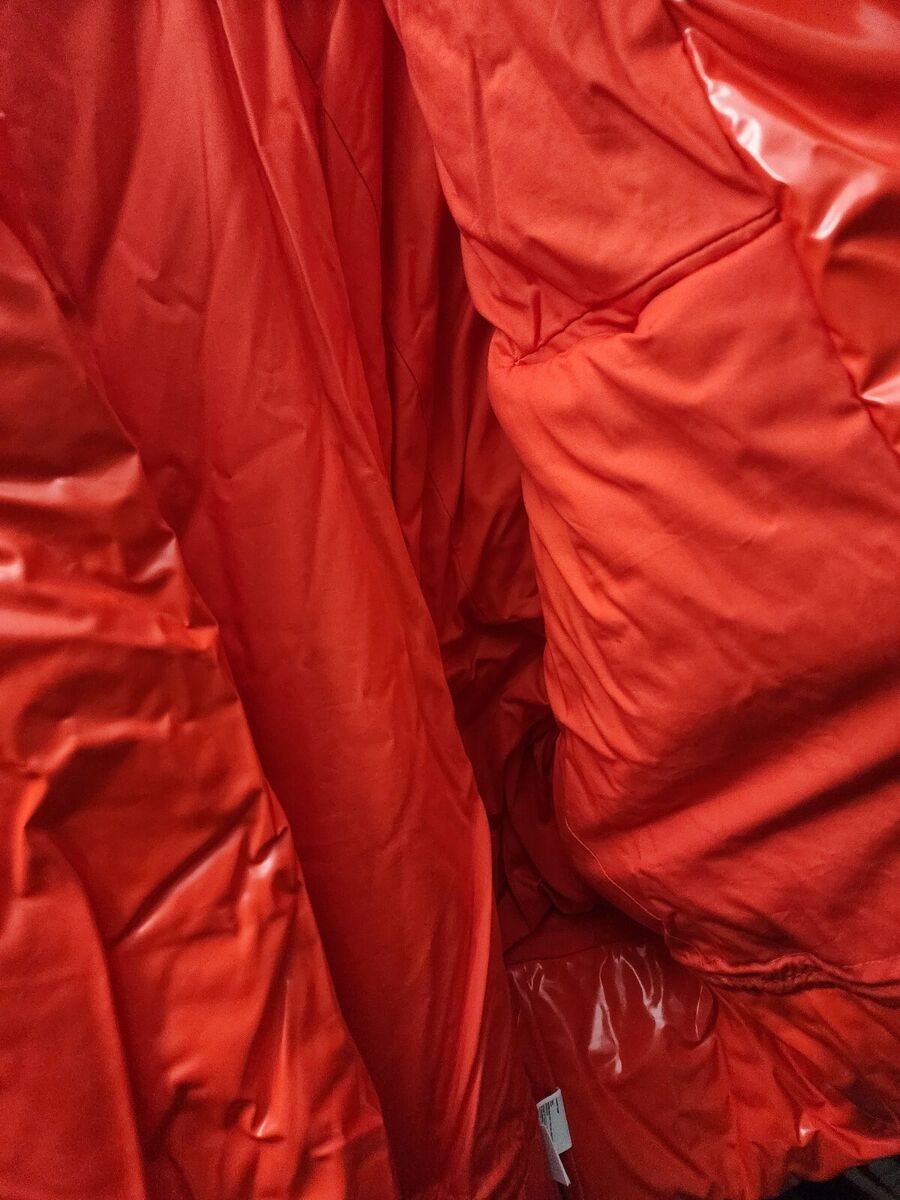 Yeezy x GAP YZY Kanye West Red Round Jacket 2021 Sz Large Yeezy x GAP YZY Kanye West Red Round Jacket 2021 Sz Large