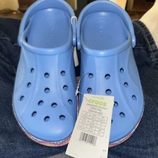 crocs men 9 women 11 Bays and Chevron Band Clog NWT