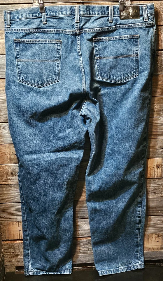 Men’s IZOD Classic Fit Blue Jeans, 46x32, Measure (43x31) - Image 2 of 4