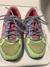 ASICS C556N Kids Shoes Girls Sz 3.5 GUC