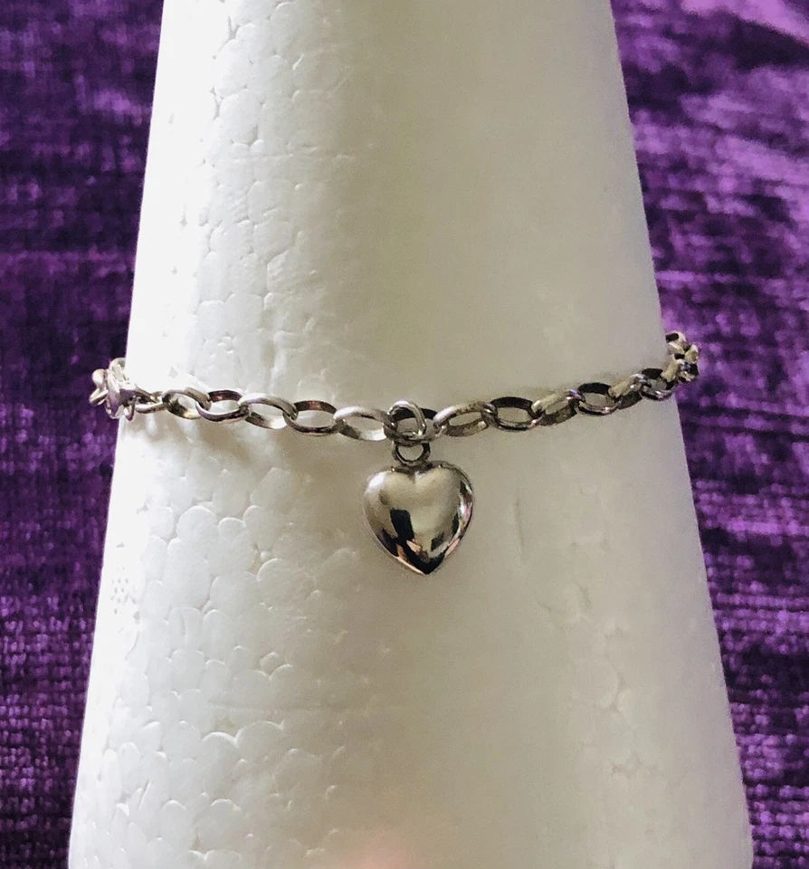 Brazalete de eslabones Belcher ovalados de oro blanco de 9 quilates 375 dije de corazón 19 cm relleno de plata NUEVO Foto 4 de 4