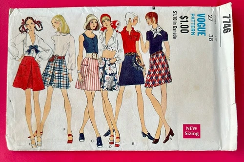 Rare UNCUT Vogue 7746 Misses Skirt Variations Waist 27 Vintage Sewing Pattern
