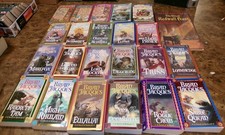 Complete Set of Redwall Books 1-22 & Special ...