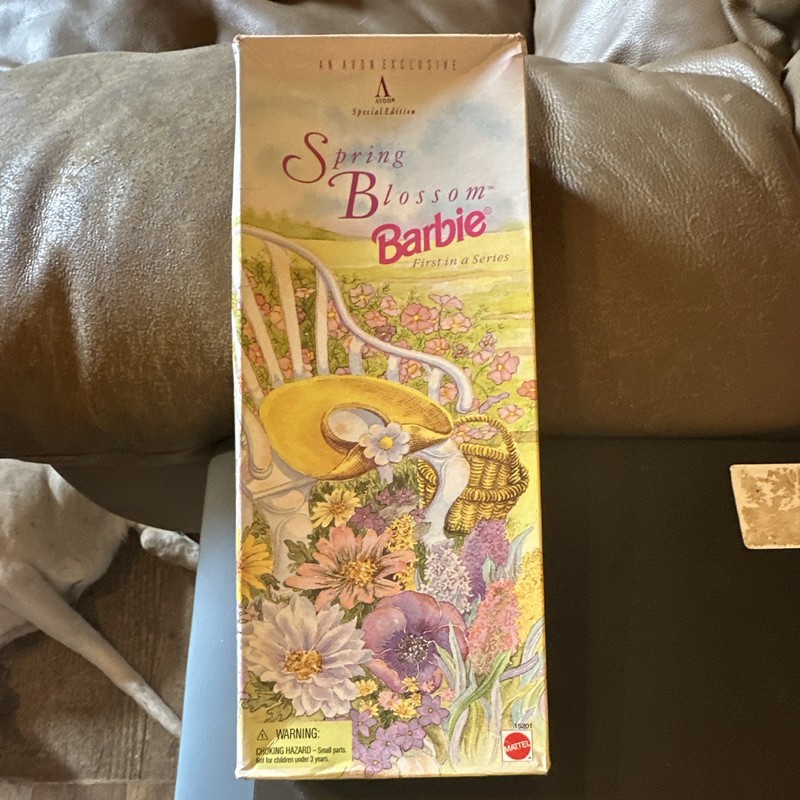 Spring Petals Barbie Doll Avon Special Edition Mattel 1996