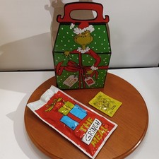 McDonald's The Grinch Meal BRAND NEW "SEALED" GREEN Socks 2025 NO SHAKER BAG