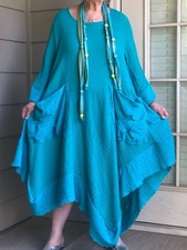 LAGENLOOK ARTSY BOHO BUBBLE ASYMMETRIC AQUA MUSLIN GAUZE TUNIC WITH NECKLACE