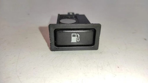 TOYOTA AVENSIS T25 Schalter zum Öffnen des Kraftstofftanks 156795 2.20 17120466