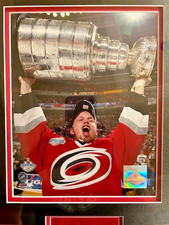  Eric Staal Carolina Hurricanes Stanley Cup 2006 Authentic Relic Carpet Framed