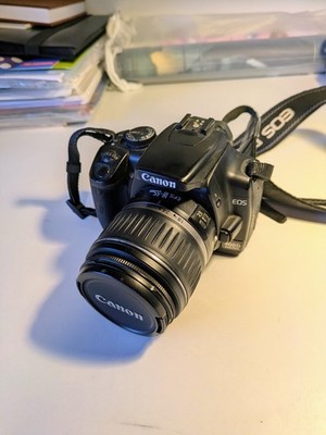 Canon EOS 400D Digitalkamera, Schwarz, Inkl. Zubehörpaket